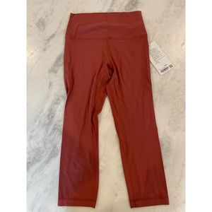 Lululemon Align™ High-Rise Crop 21", size 6